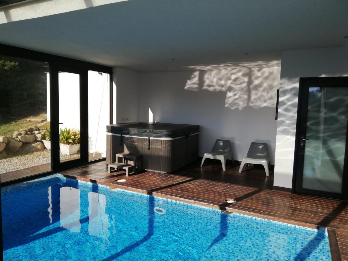Casa Ceca De La Playa Y Barcelona, Con Piscina Climatizada Y Jacuzzi Villa Vallromanes Eksteriør billede