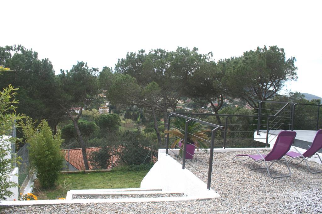 Casa Ceca De La Playa Y Barcelona, Con Piscina Climatizada Y Jacuzzi Villa Vallromanes Eksteriør billede