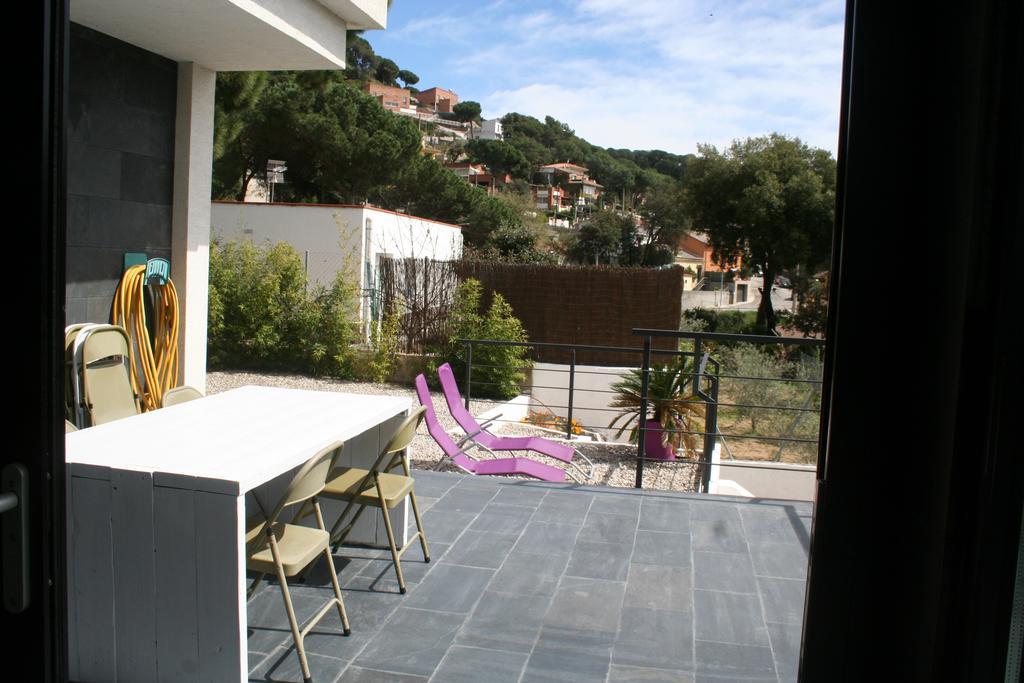 Casa Ceca De La Playa Y Barcelona, Con Piscina Climatizada Y Jacuzzi Villa Vallromanes Værelse billede